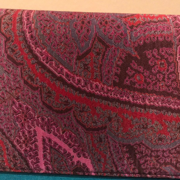 Ann Taylor clutch with optional sparkle strap - Picture 2 of 8